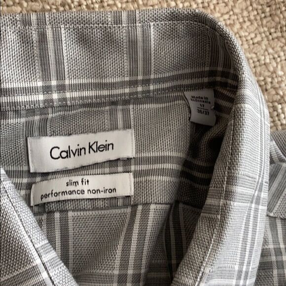 𝅺Calvin Klein Casual Button Down Shirt 17-36/37 - Picture 1 of 5